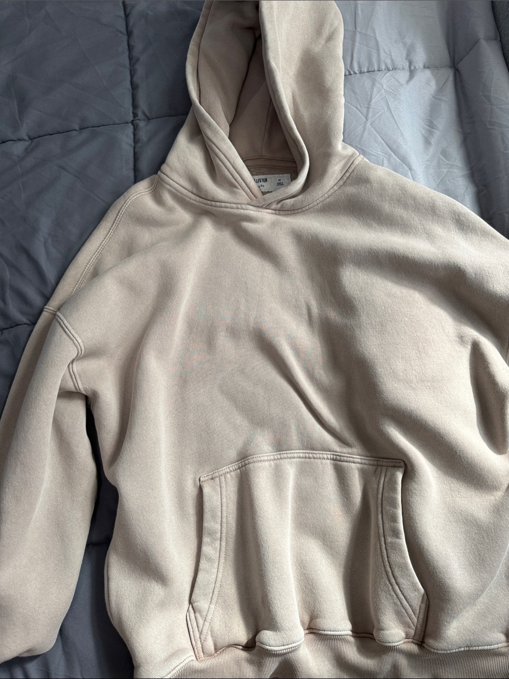 Hollister Men's Beige Crewneck Hoodie